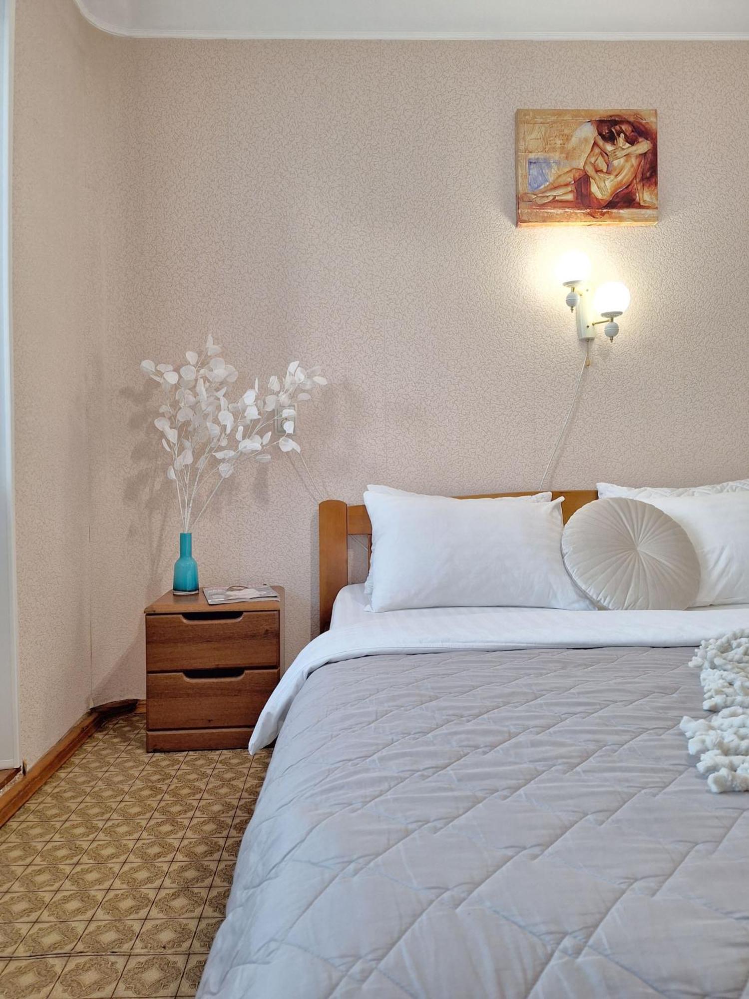 4 Ліжка З Балконом Документи Для Відряджень Мережа Alex Apartments Безконтатне Заселення 24-7 Poltava Luaran gambar